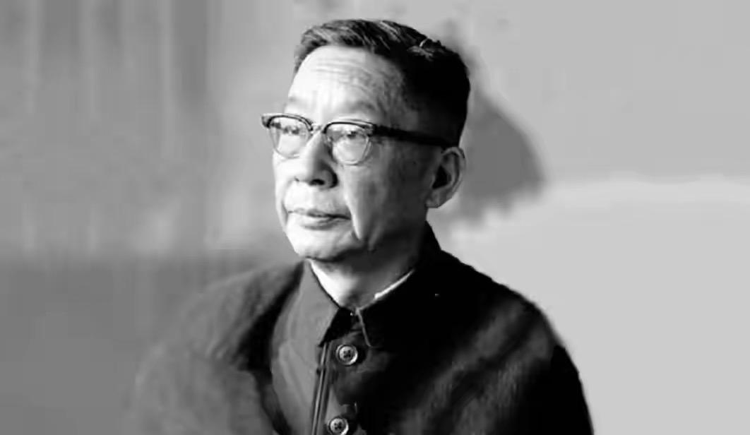 怎么看待老舍的一生？老舍无论是解放前还是解放后，待遇都是很好的。解放前一个月