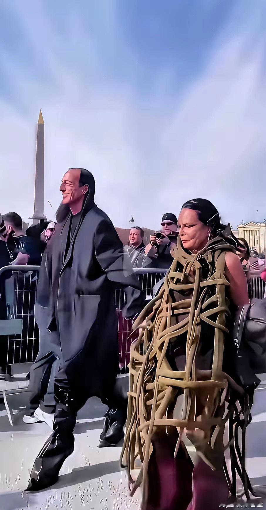 相信，你看了巴黎世家董事长夫妻这几张照片，就会明白巴黎世家的服装设计为什么总是那