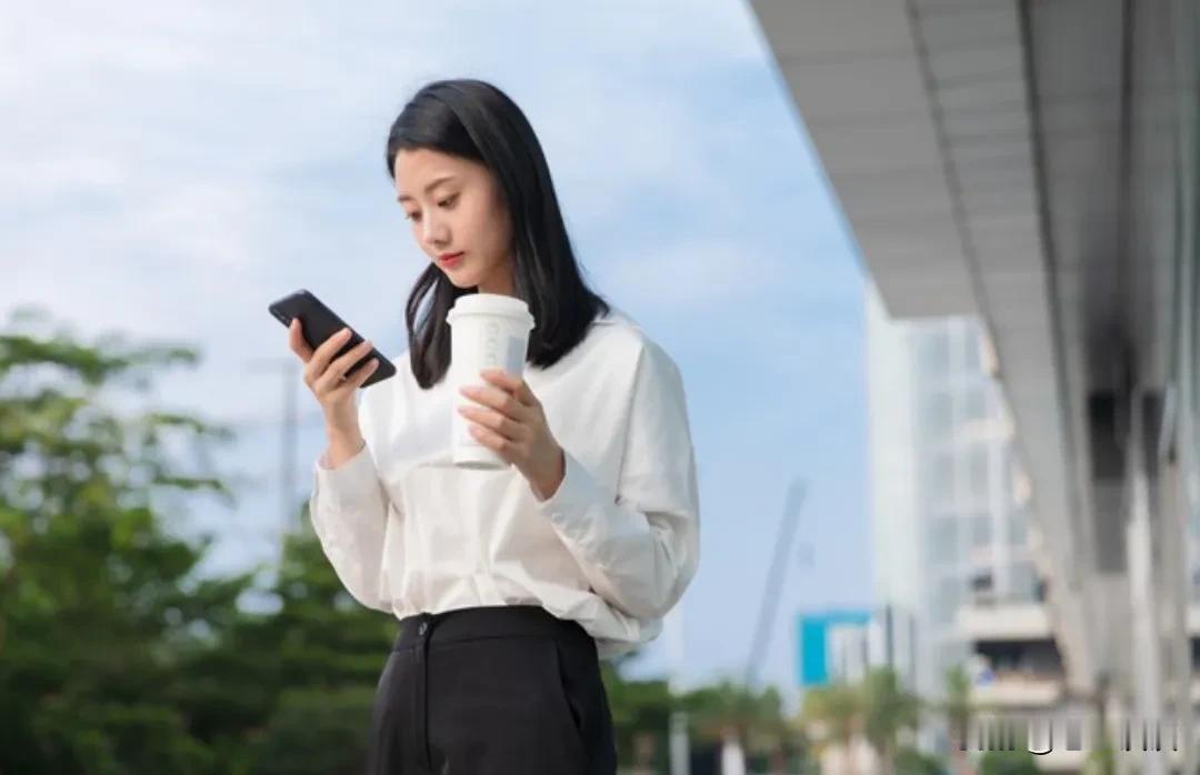 醍醐灌顶的一句话:“在单位里，如果你是一个没有担任职务的普通人，请收起你旺盛的热