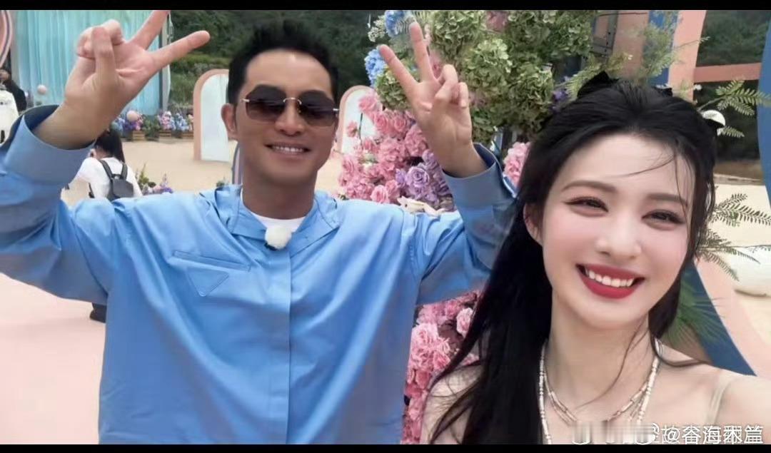 王楚然说同意沙溢帅气请呼吸在最新一期《奔跑吧》中，王楚然和沙溢组队完成任务。录制