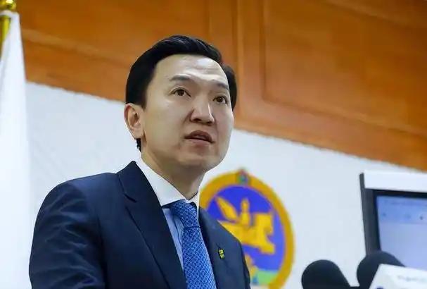 蒙古的态度明朗了！ 乌奇尔勒把中俄货车过路费翻倍后，转头就当面催中俄建经济走