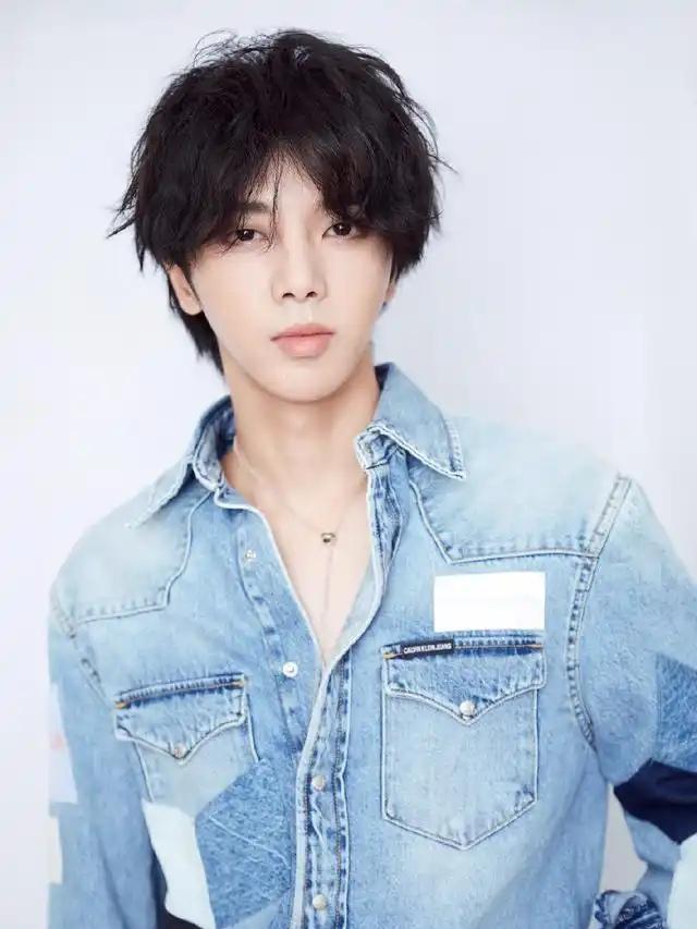 华晨宇，“我要增肥”笑翻网友。对于娱乐界的人来说，“瘦”了上镜。不管男艺人还