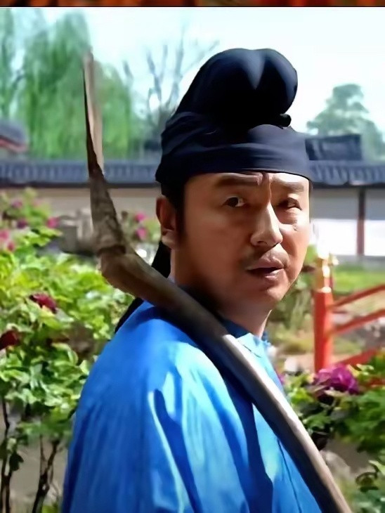 读书真的有用，不信你看《长安的荔枝 》作者马伯庸，传言他用11天写一本书，赚了出