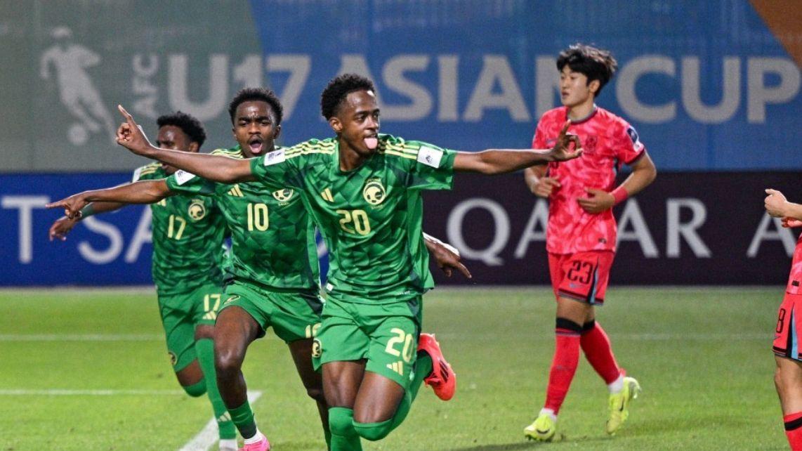 国少有点冤!同组2对手全进亚洲杯决赛:乌兹3-0朝鲜沙特胜韩国