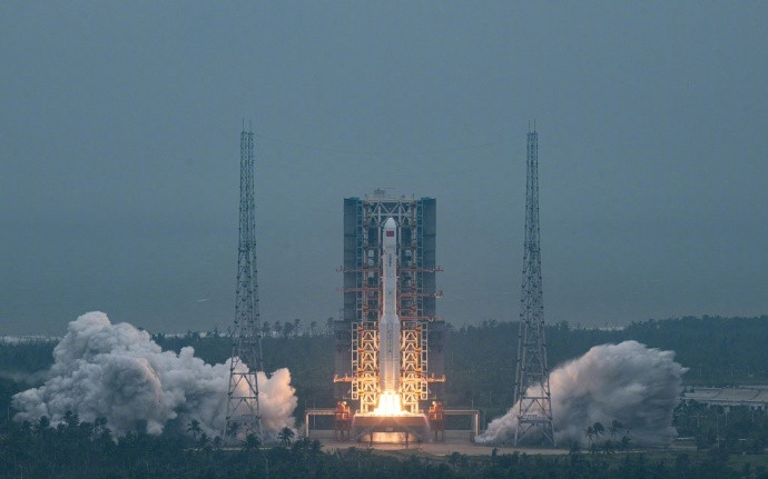 【中国🇨🇳航天·长征七号改运载火箭·成功发射遥感四十六号卫星】11月3日11