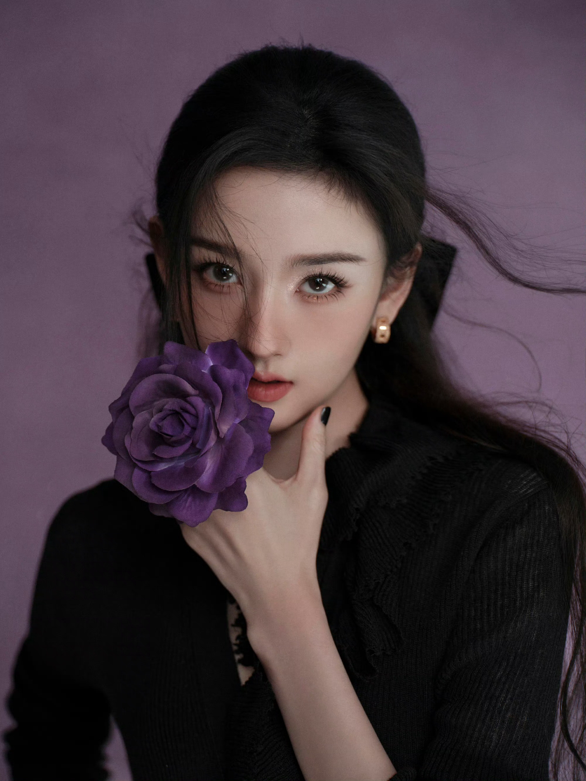 宋祖儿xDiorBeauty祖鹅这张脸真好看，没想到与黑色如此合适​​​