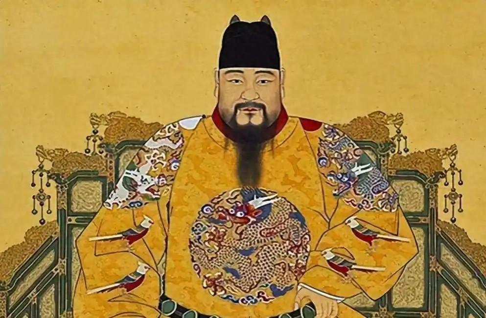 17年，换了50个宰相，杀了7个总督，11个巡抚，逼死了自己最能打的将军。每天只