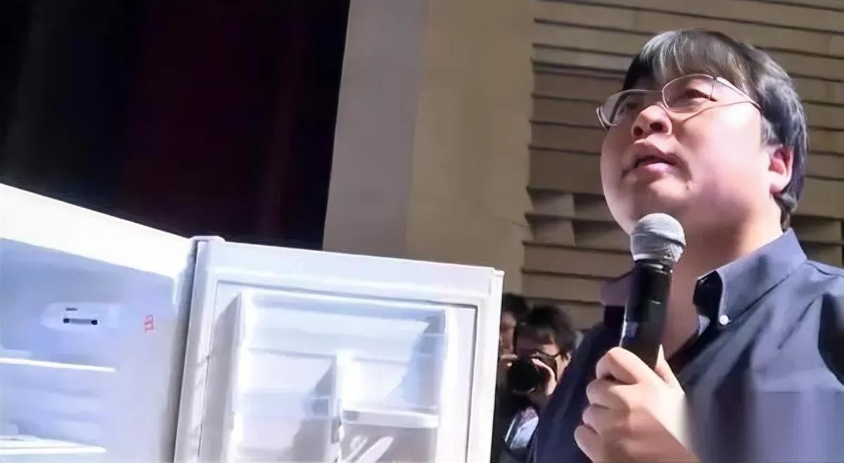 罗永浩又搞大动作了！这次要玩狠的？罗永浩宣布，接下来几个月要把全球知名高