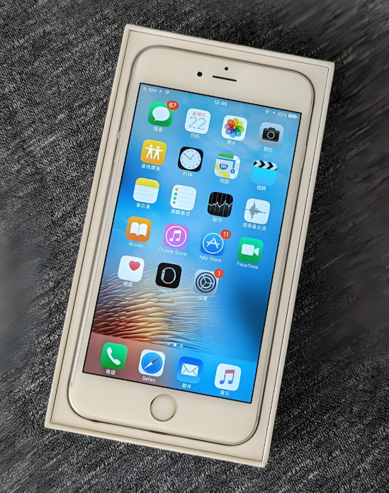 十年仅涨价150美元，苹果对自己人太良心了！2015年，iPhone6s在美国