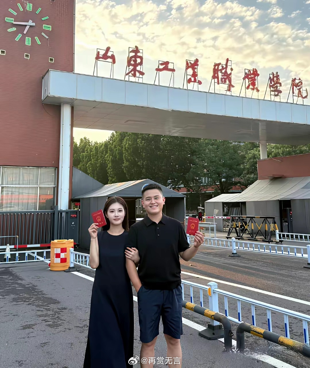 大学恋爱长跑顺利“毕业”！把爱情熬成了家。