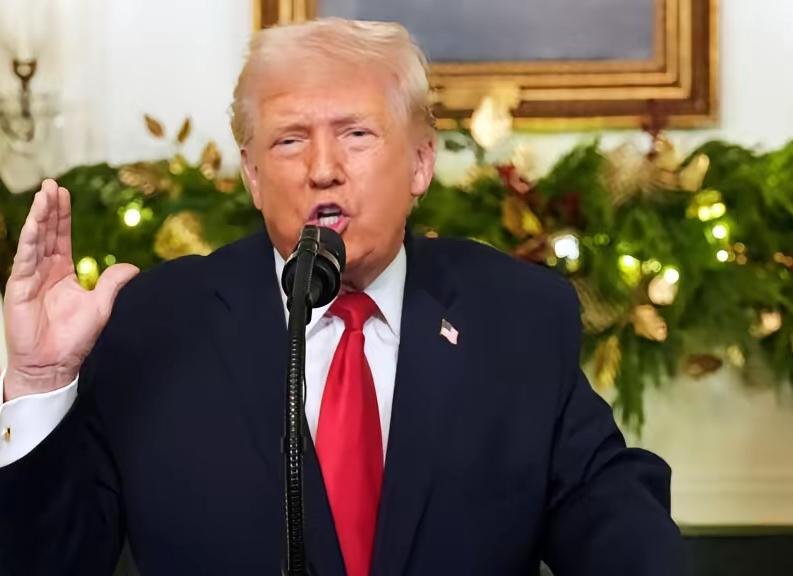 两个信号同时出现，说明一件事：特朗普要动真格了别以为这是巧合！3月11日、