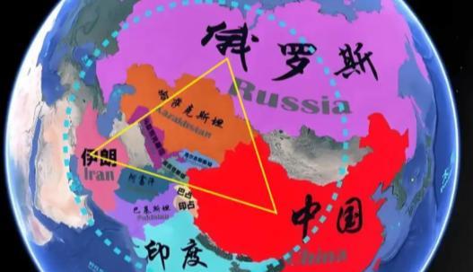 一位俄罗斯专家一针见血：“伊朗和俄罗斯都存在一个错觉，总以为只要他们往后一靠，欧