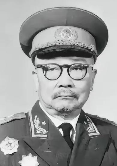 特务头子缪庄林，借着去西安述职的空子，闯进延安，直接就跪在地上：我来认罪，中央社