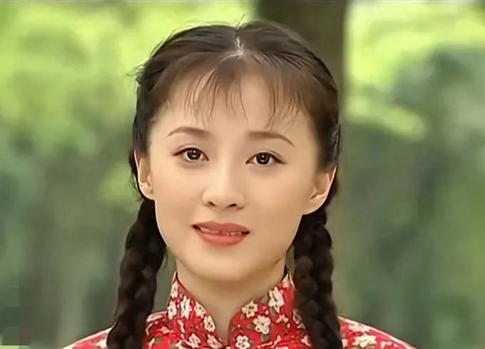 美人迟暮，我们的女神可云也老了！《情深深雨蒙蒙》中女角色中，我最喜欢的不是依