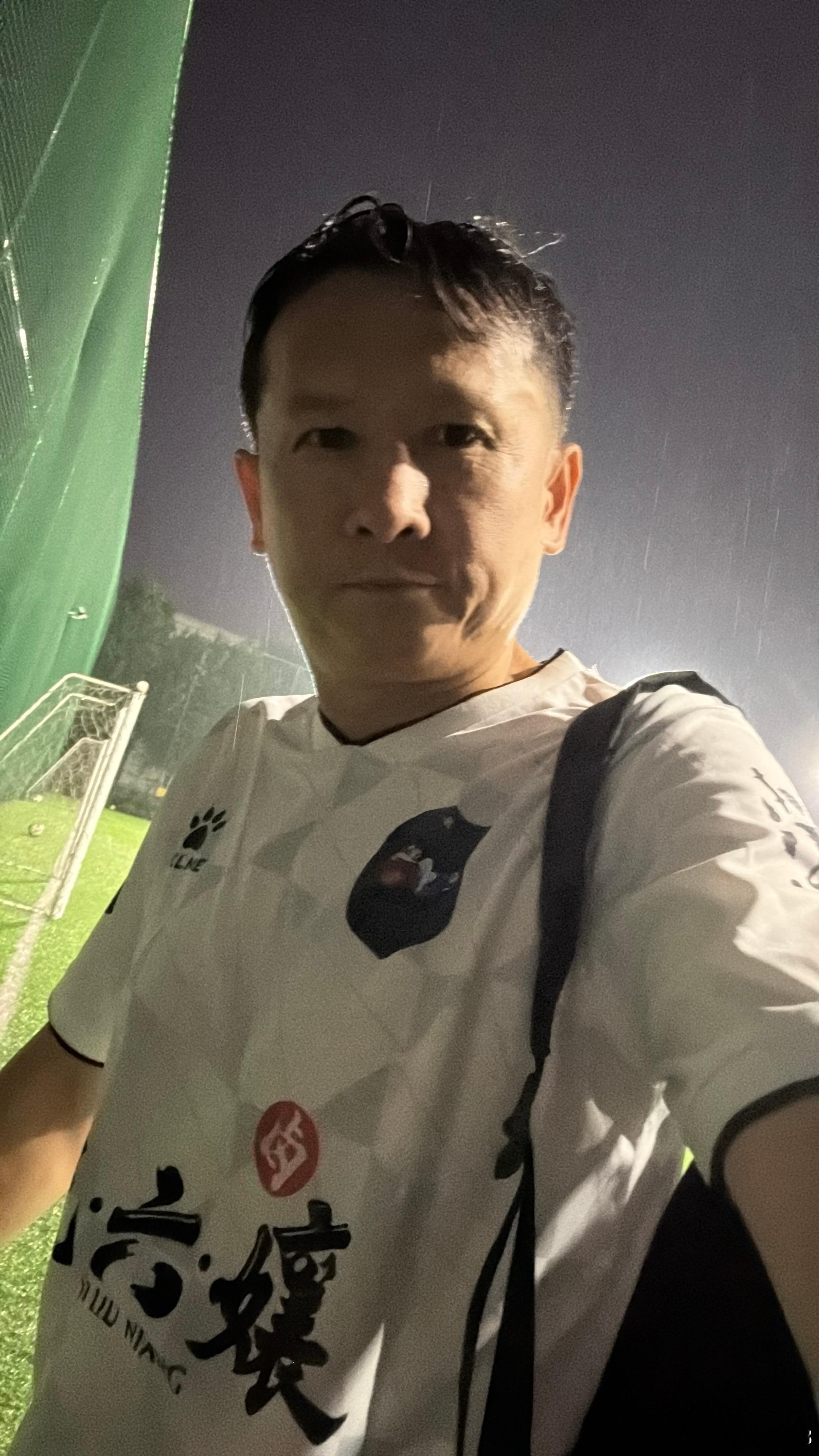 好久没雨战了，舒服