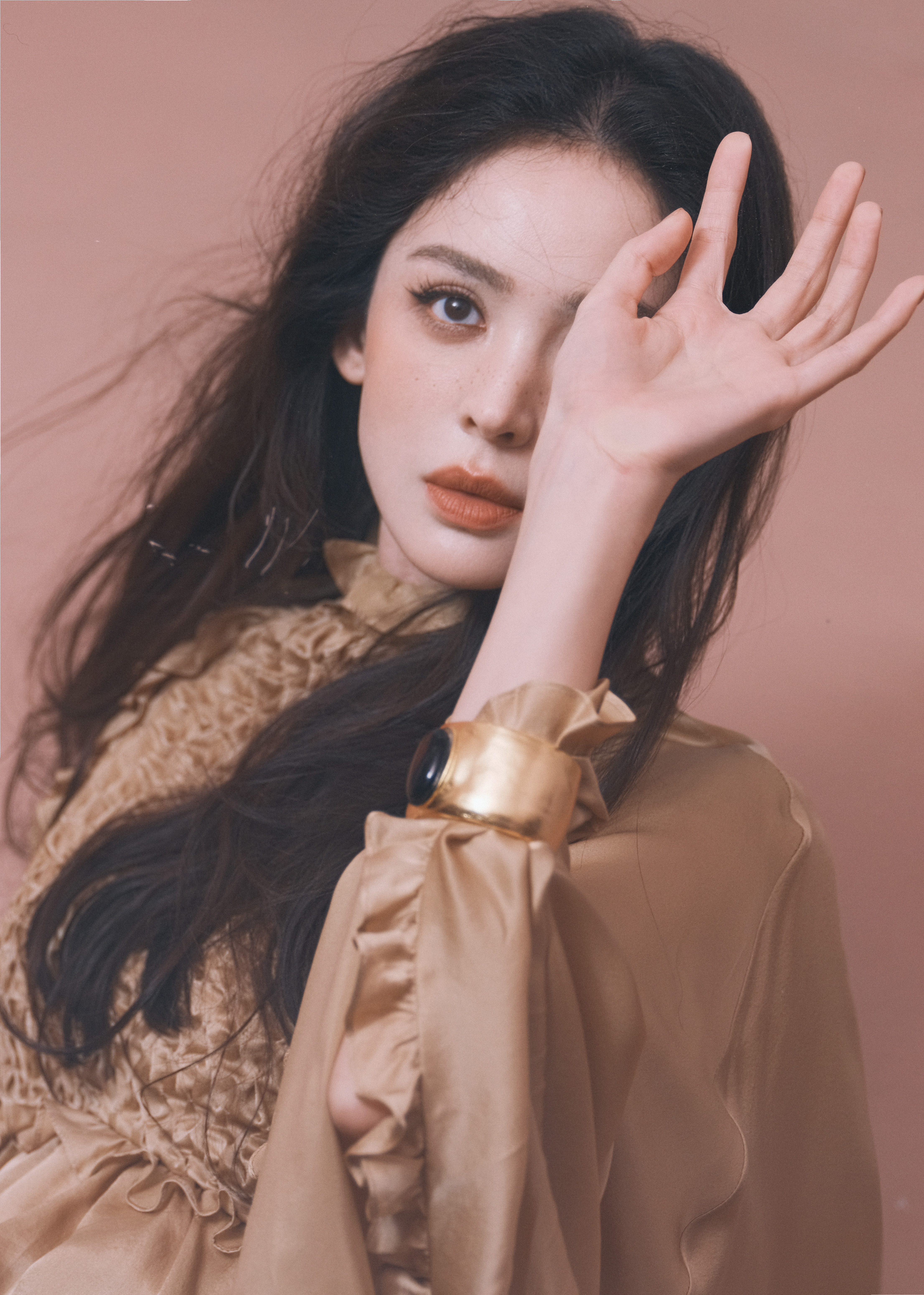 古力娜扎要不咱先忍一忍娜扎在复制粘贴的时代，你是手写的诗[玫瑰]​​​