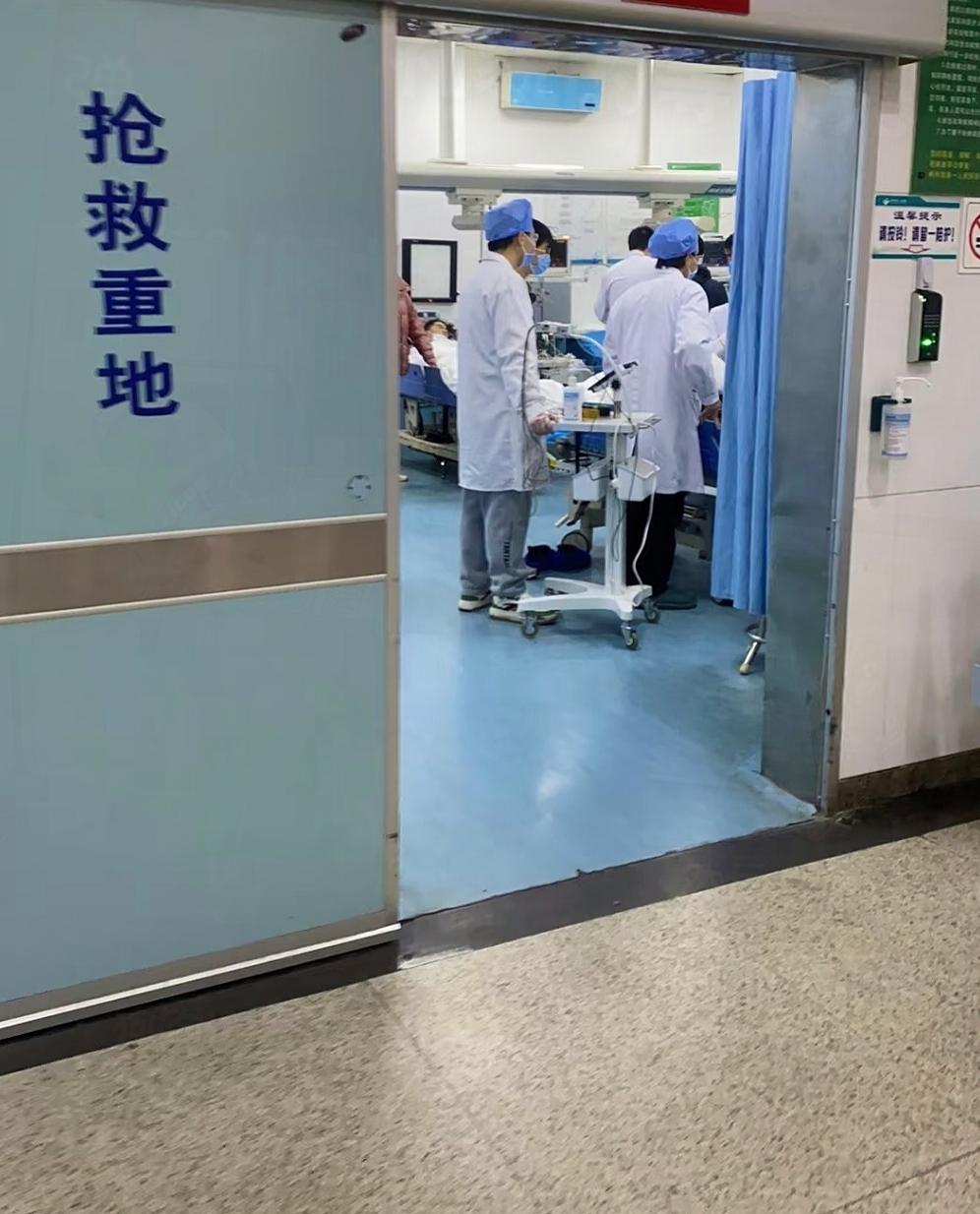 大家发现没，只要一个人突然得病死了医生会问家属一个问题他平时有什么不良嗜好