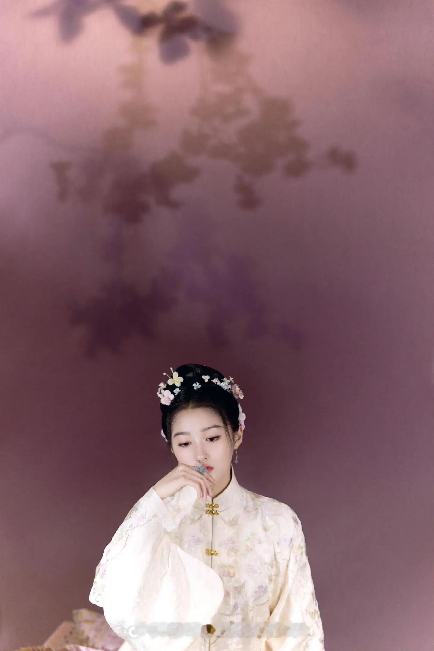 关晓彤是很好的演员。我很喜欢她。