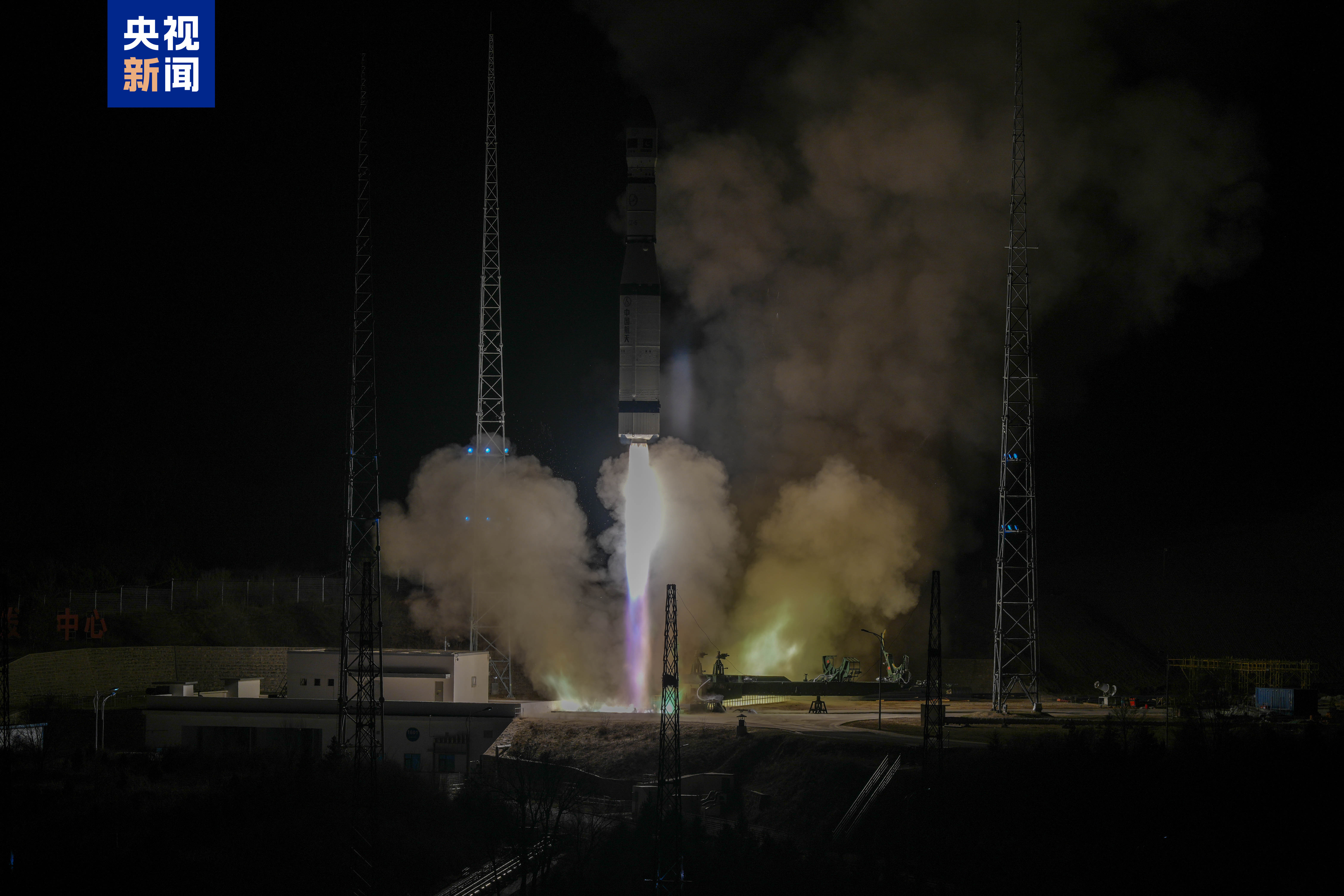 【我国今年第26次发射】北京时间今天20时15分，我国在太原卫星发射中心使用长征