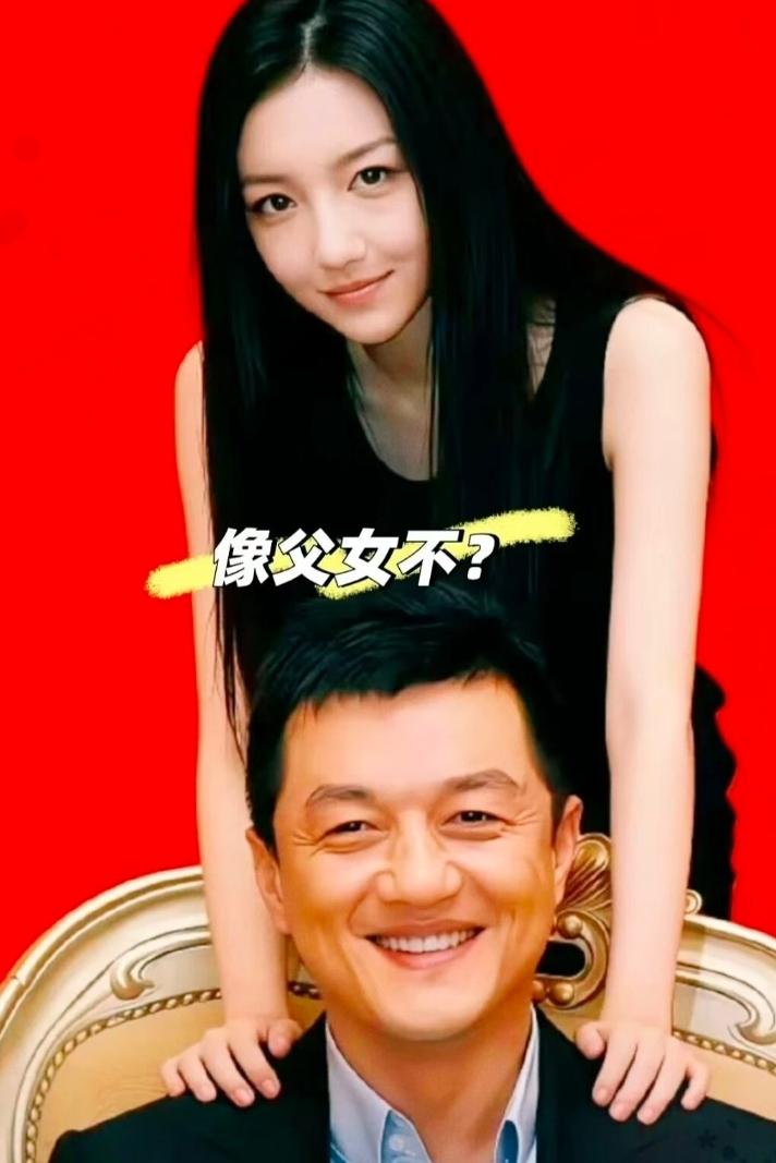 不得不服王菲与李亚鹏真会养啊！大家看到李嫣的照片，太不可思议了，清秀，脱俗，