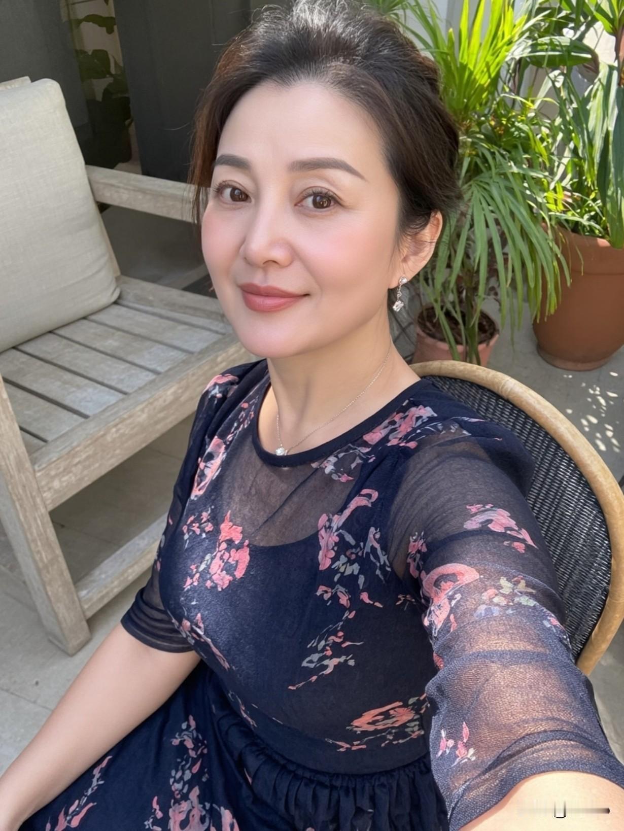 娘在，家就在，人到中年，才算真正读懂这句话年轻的时候，我一直以为，有房子，有家