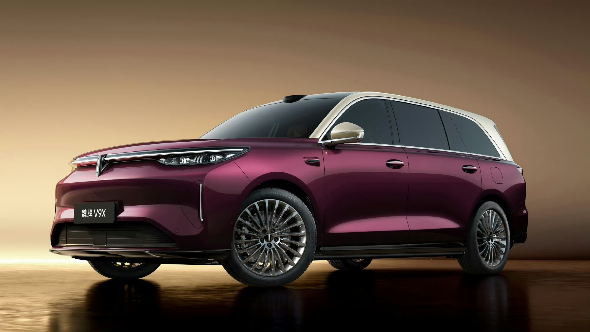 刷到了魏牌V9X实拍图，真的有被惊喜到，我从没想过中式豪华的高级感被魏牌V9X