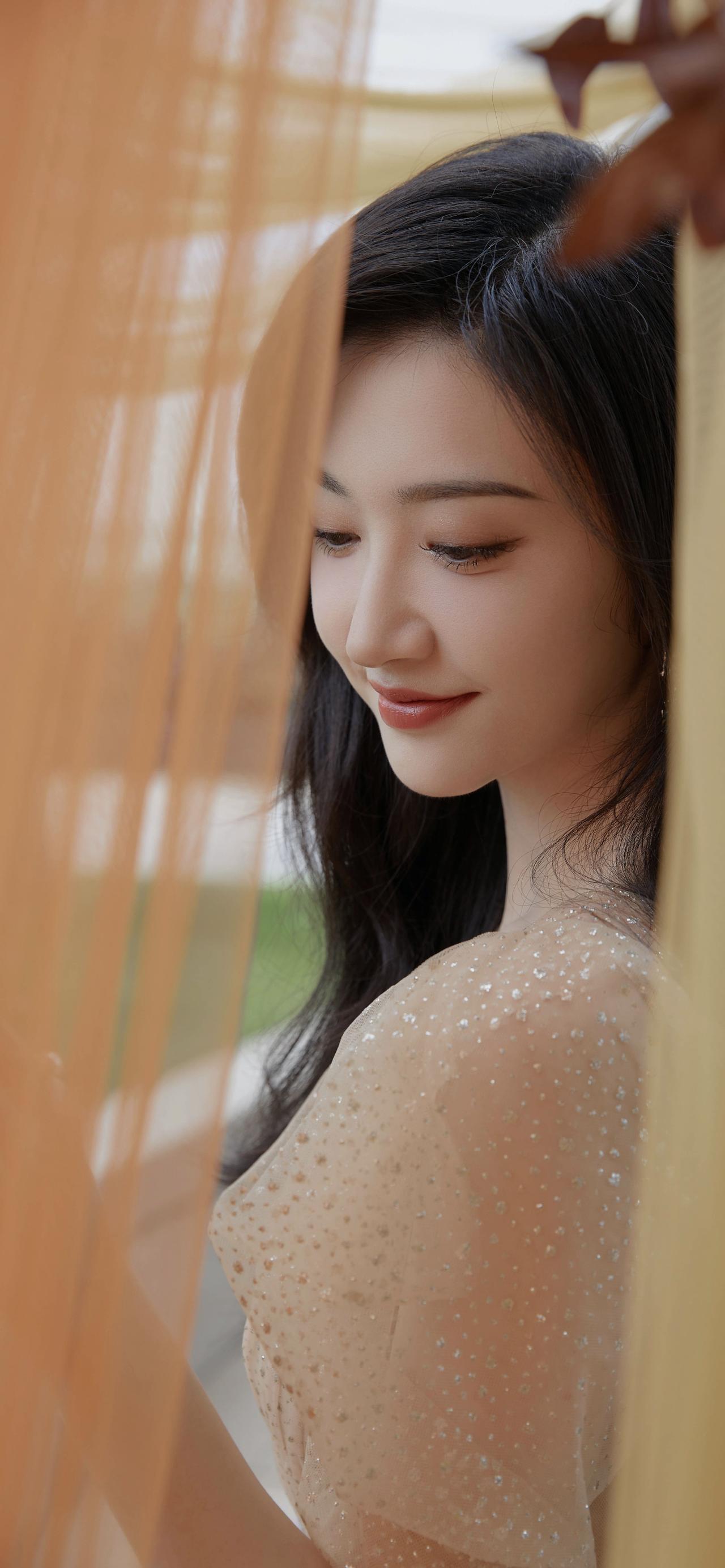 美女壁纸-第6090期-景甜