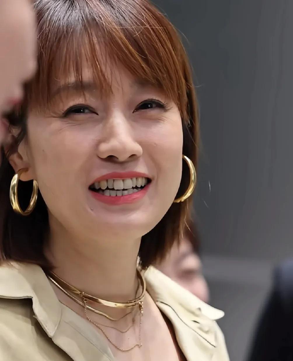 不管你相不相信，马伊琍这脸一看就没有科技与狠活，无美颜滤镜马伊琍长这样，太真实了