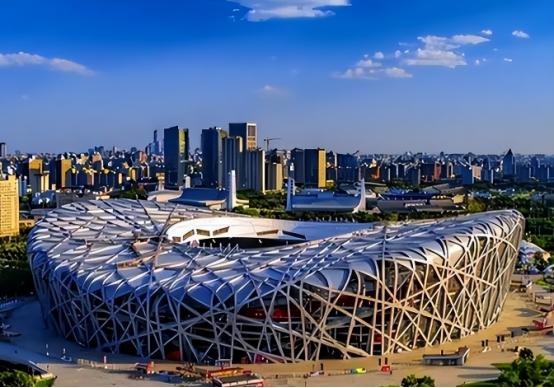 鸟巢“账本”曝光：占着北京黄金地段，总投资35亿，如今每年光维护费就要8000万