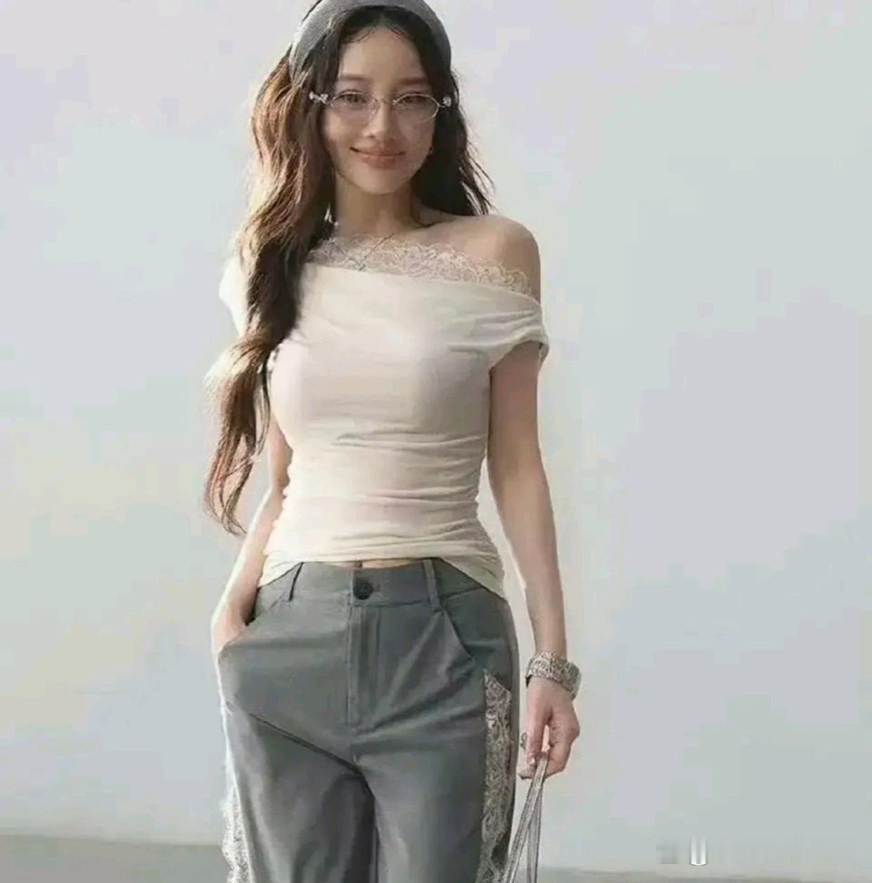 看看现在的李小璐，贾乃亮就真的没有后悔过吗？