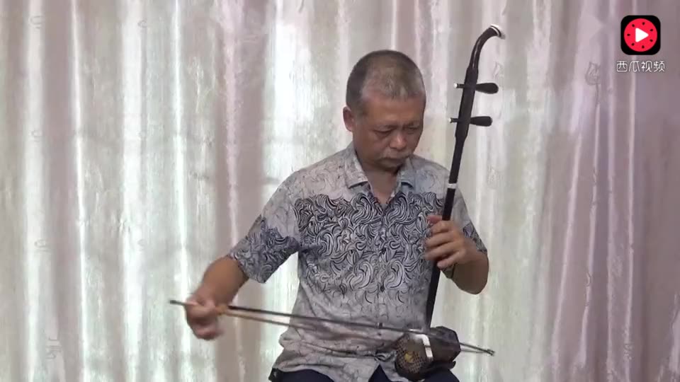 在那桃花盛开的地方二胡简谱_在那桃花盛开的地方