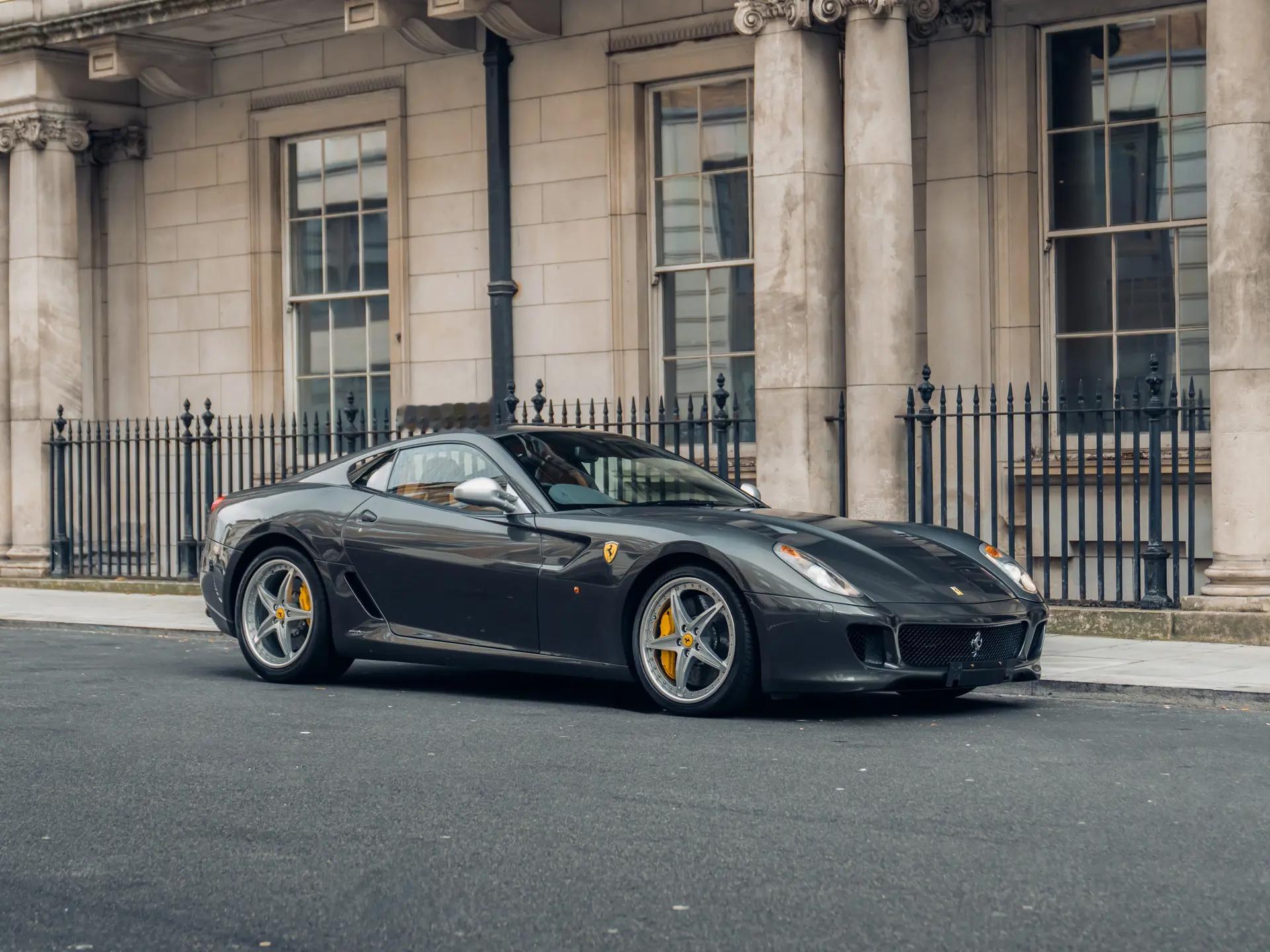 shen车视界一辆比599GTO更贵的599GTB。一辆右舵599GTB