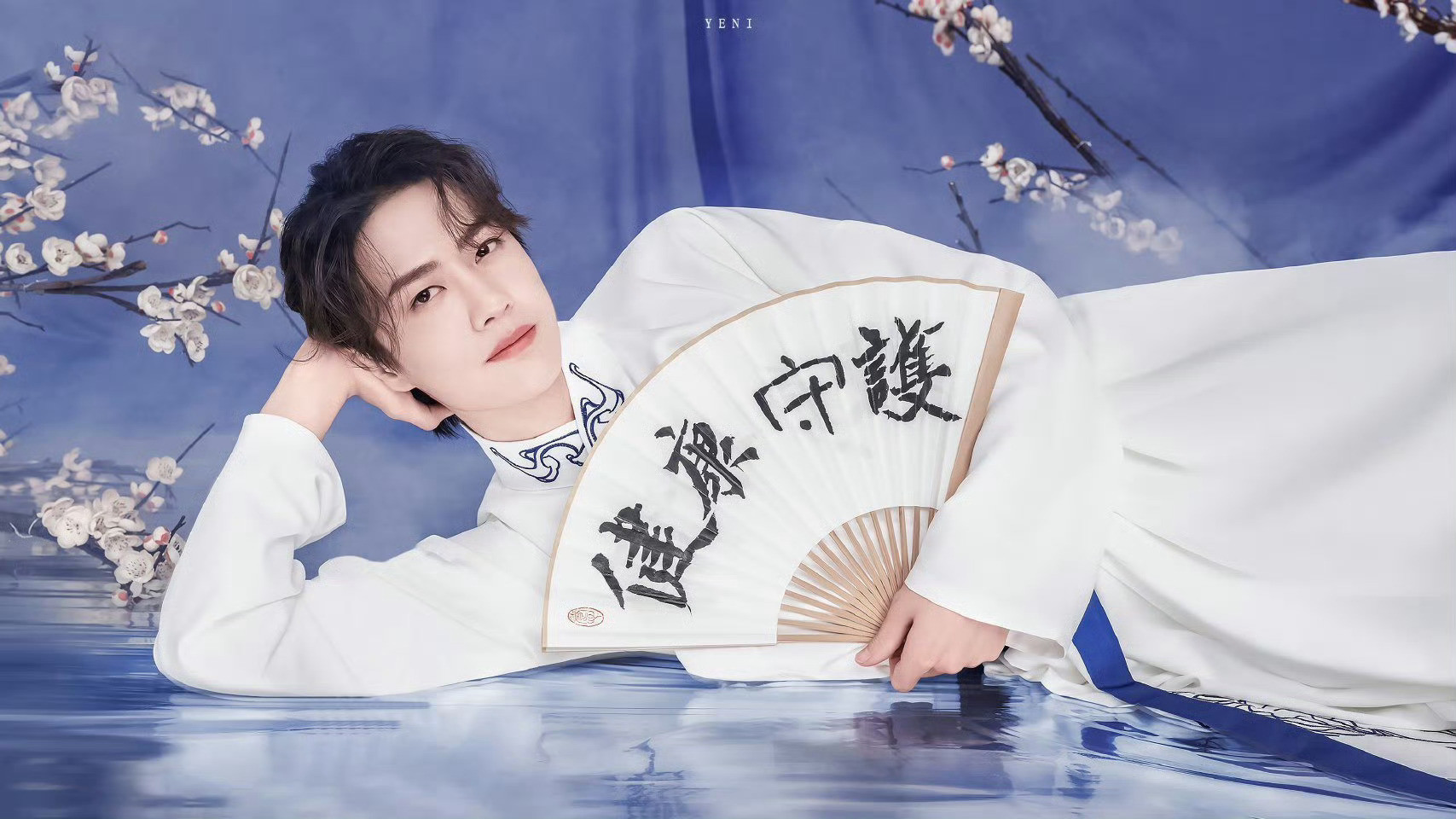 王一博温润如玉王一博