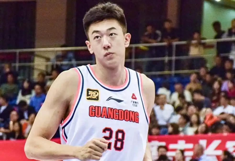 王少杰状态不佳，打上海各项数据都是0。赛后被杜锋安排打潜力赛，谁知潜力赛打了10