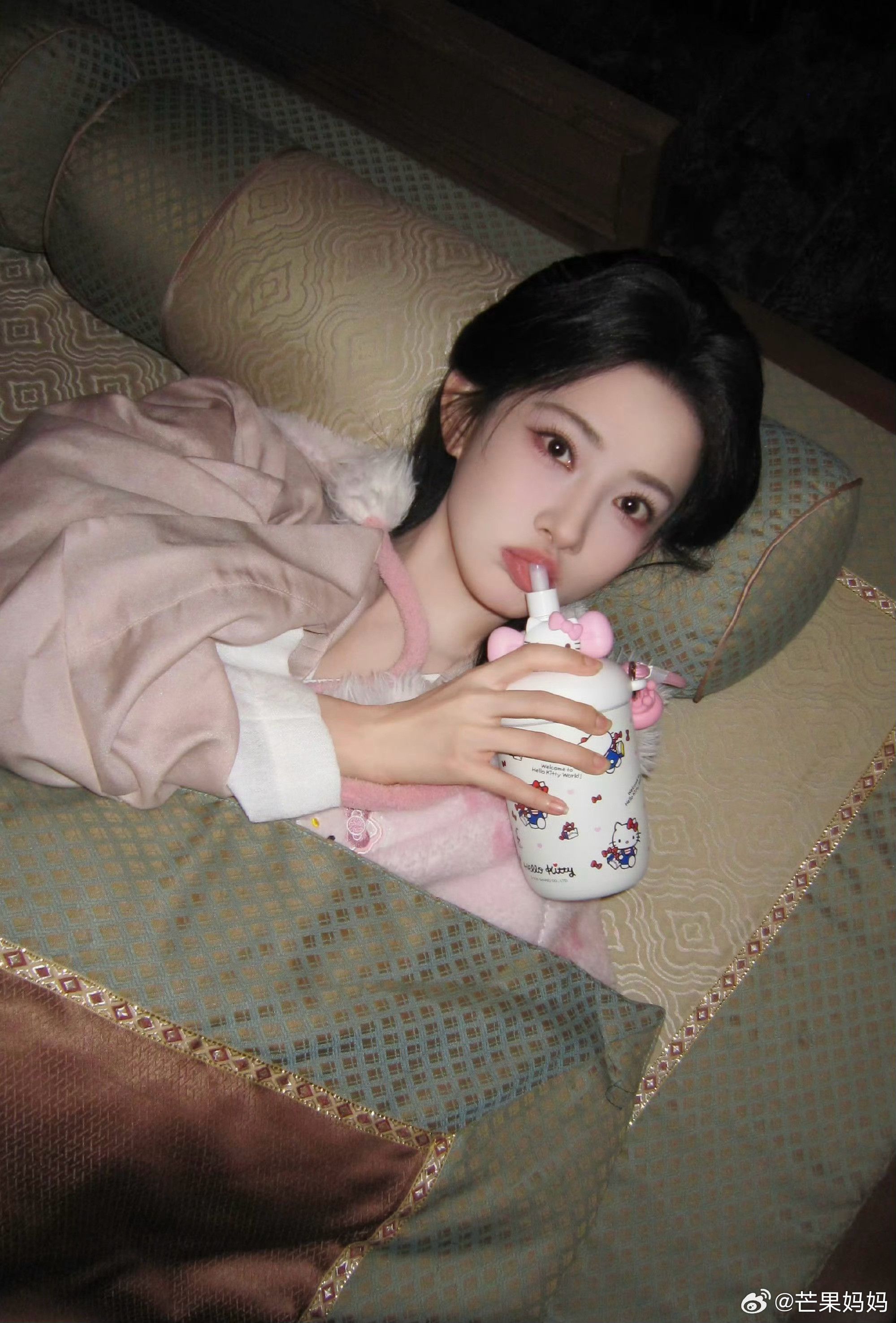 孟子义照镜子真的不会被自己给萌哭吗🤏🏻🥹