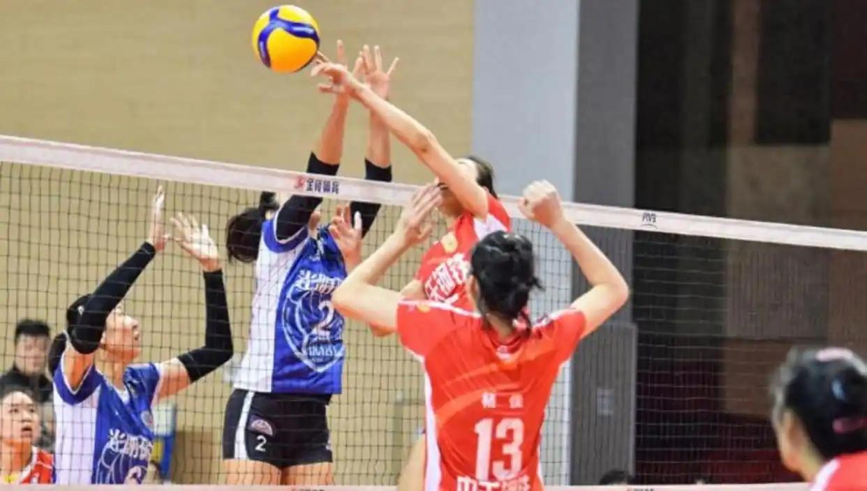 新赛季女排联赛构建起“一物降一物”的食物链，颠覆了传统的强弱观念，每一轮比赛都有