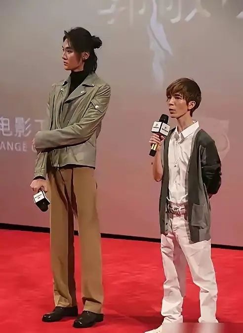 叫心眼给拽住了，耽误长个子了