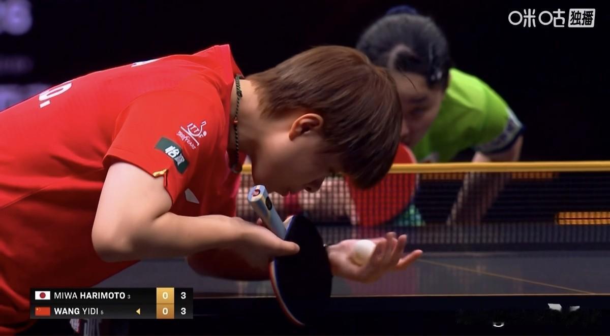 大比分2：0，王艺迪正在击垮张本美和信心堡垒！北京时间今天下午，2