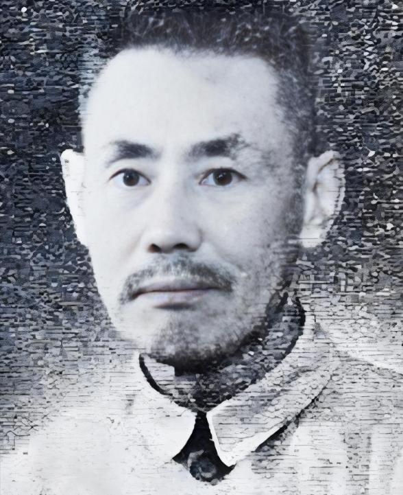 郭汝瑰起义后，一直以为自己潜伏成功，靠的是高超的权谋。直到建国后，他才知道，自己