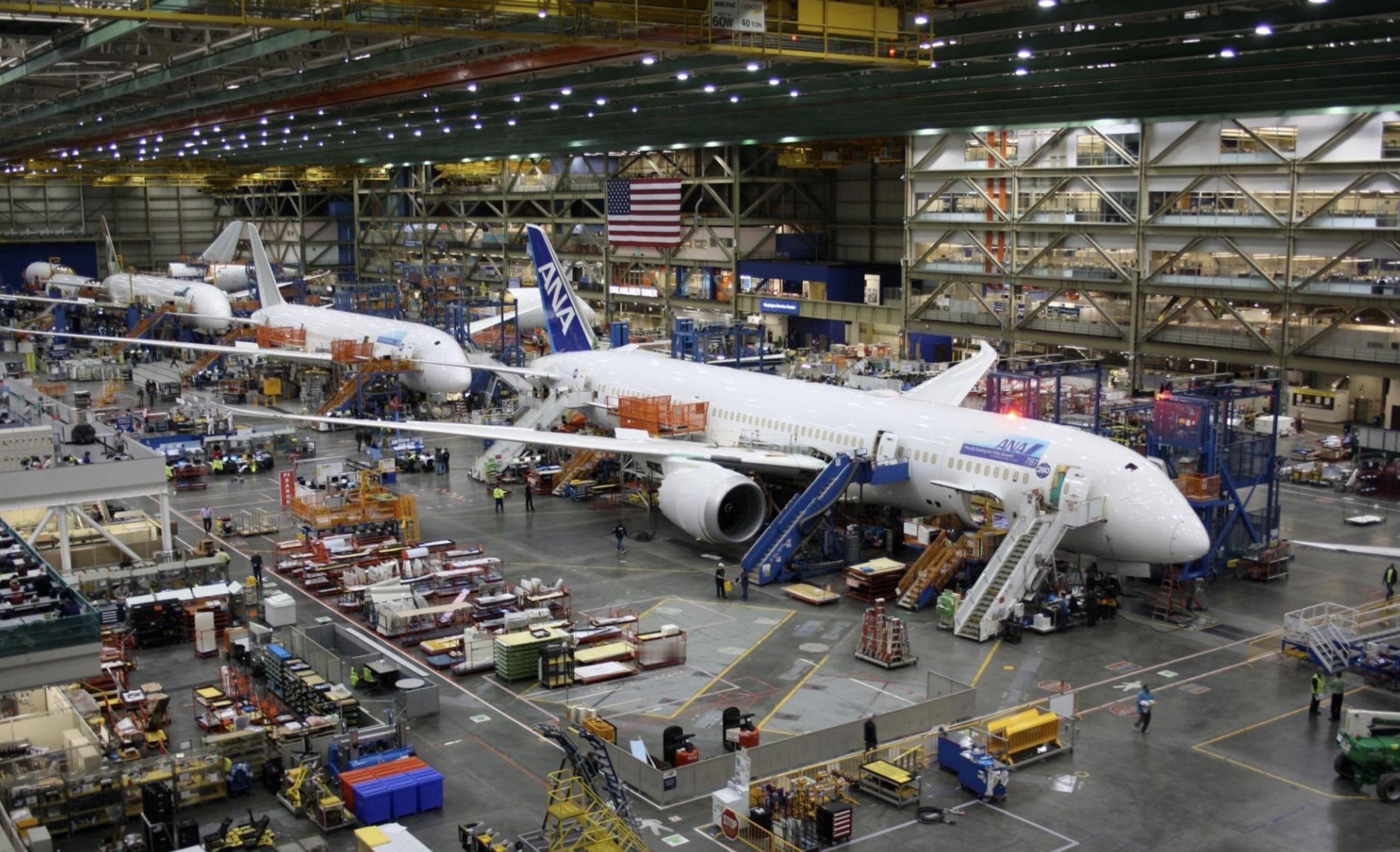 【波音最大飞机777X已计提160亿美元费用,卖500架都要亏本】10月30日消