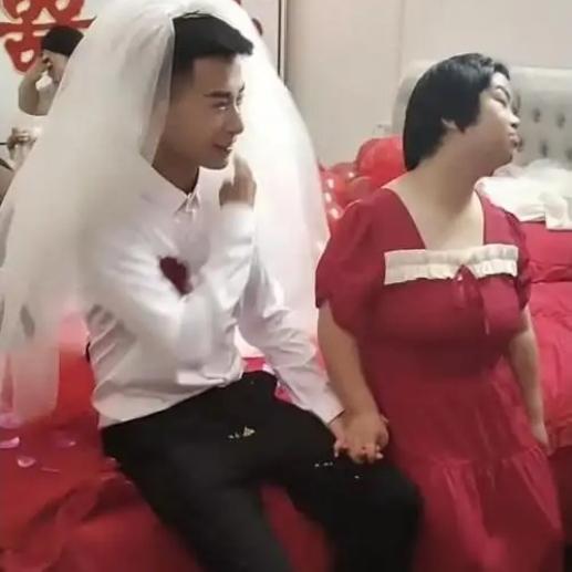 安徽小伙“倒插门”，婚前约好孩子随母姓！经过七年埋头苦干，没想到二胎喜得贵子，可