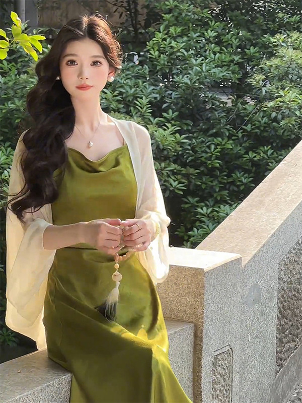 新中式改良套装女夏季优雅防晒开衫穿搭一整套国风气质吊带连衣裙