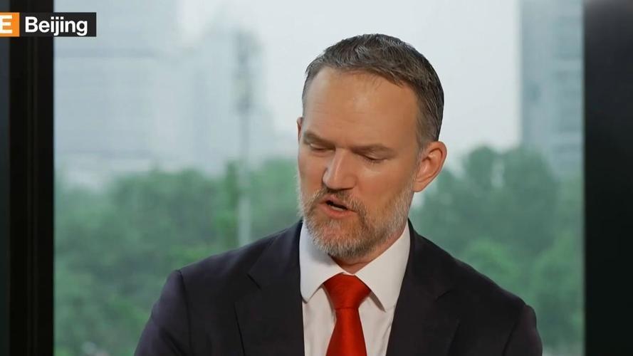 美国贸易代表格里尔，面对全国媒体，亲自骂出了这句话——＂这恰是中国会做的事。＂