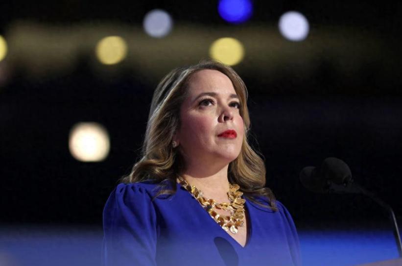 前特朗普高官反水！弃共和党转投民主党，要带蓝营翻盘。曾是特朗普心腹、彭斯顾问的