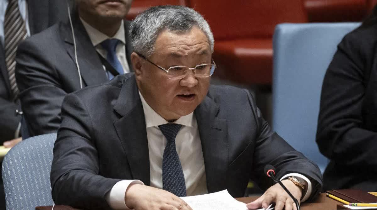 联合国那边还在哭穷，求捐款，这边中国已经拉着40国组新群了。 12月9日，地