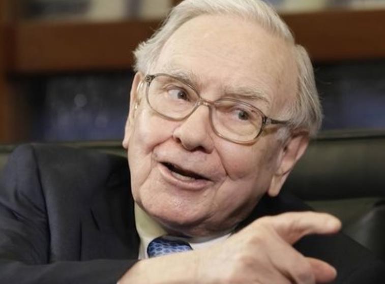 美国彻底慌了？世界亿万富豪巴菲特再次语出惊人：“美国过去的成功，很大程度上有中国