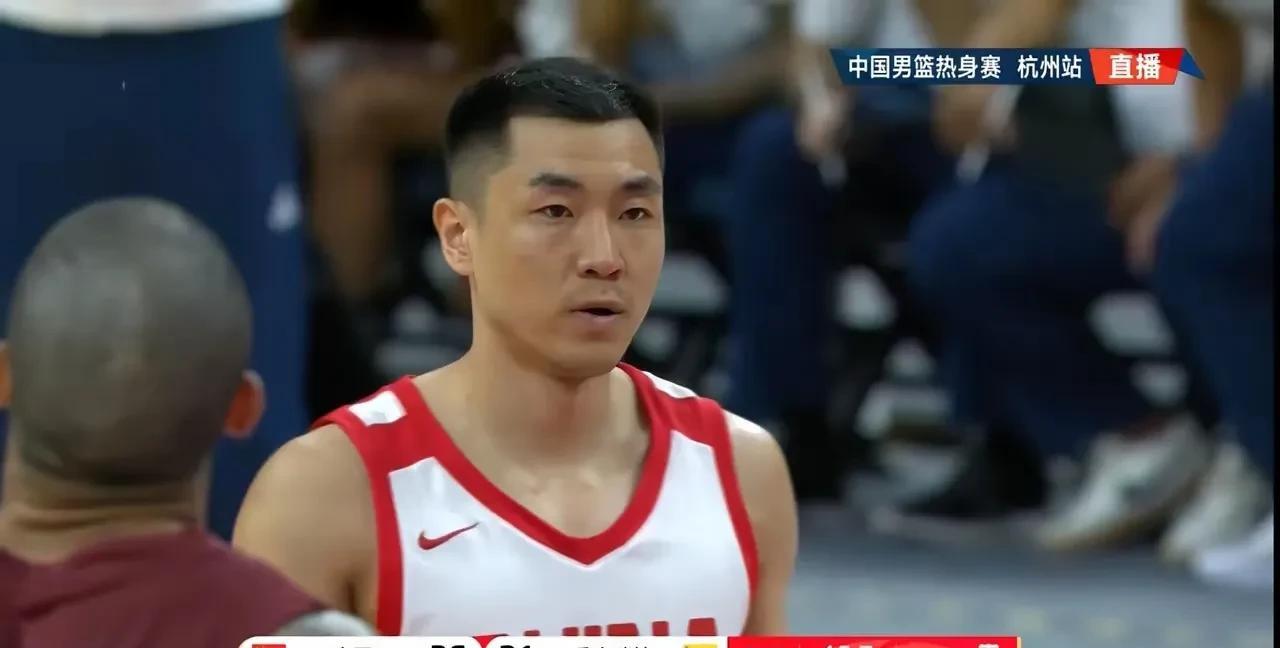 郭士强留下高诗岩吧，关键时刻真的有用。高诗岩一直是中国男篮的争议人物，一个是很多