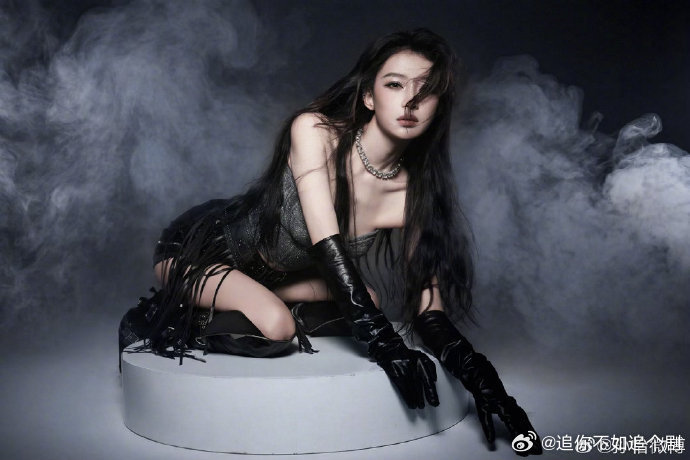 孙怡发出牛叫孙怡：听不懂但我可以哞，主打一个真诚又可爱的回应。乘风2026