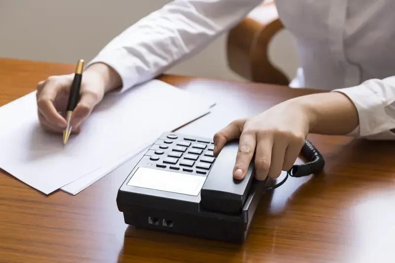 秘书为什么容易得到提拔重用?这个话题可谓切中要害。区级以上的领导基本上每人都会