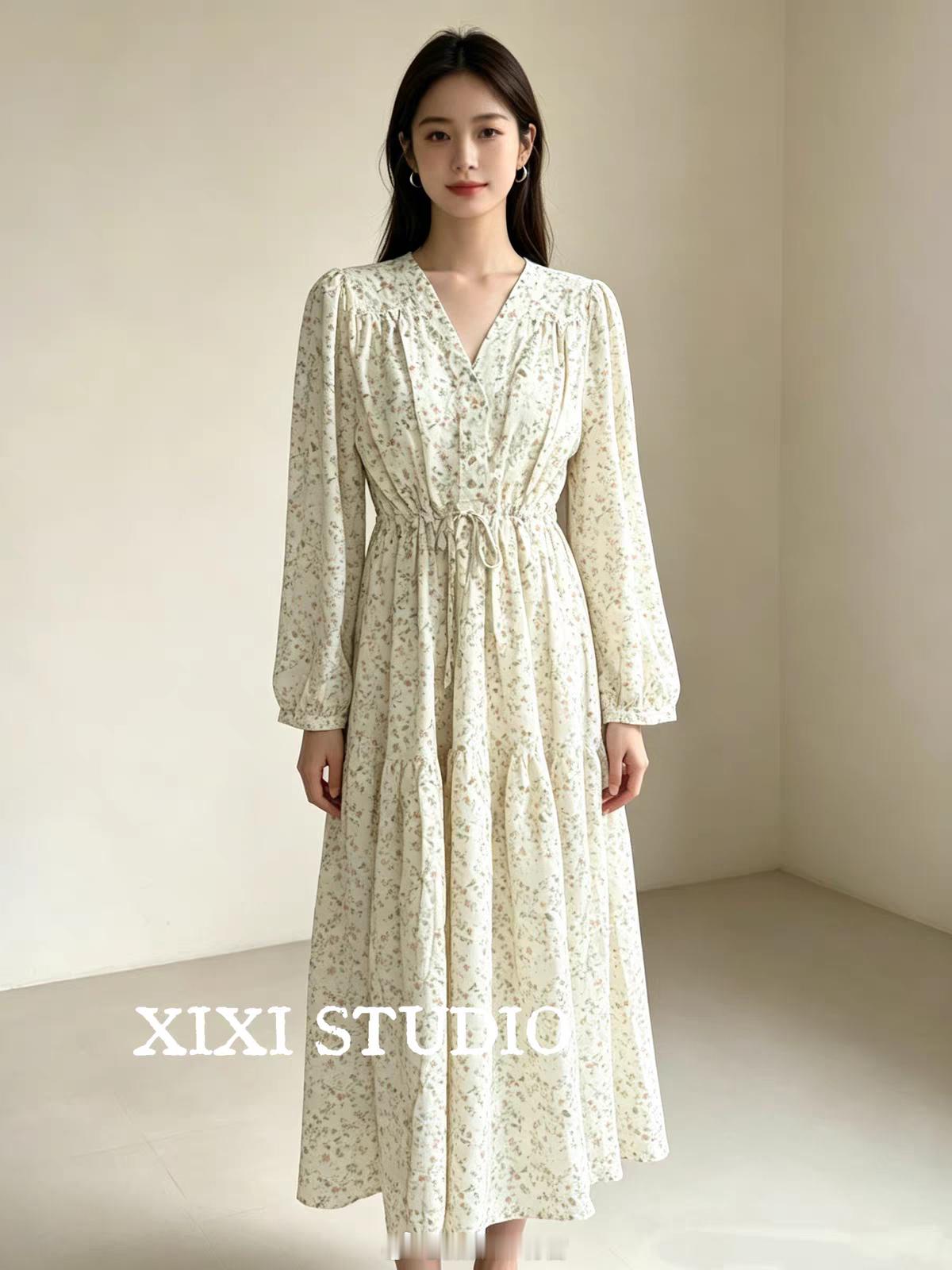 赵丸子的衣橱小店折扣来啦~特！法式V领碎花连衣裙女夏灯笼袖收腰A字长裙显瘦气